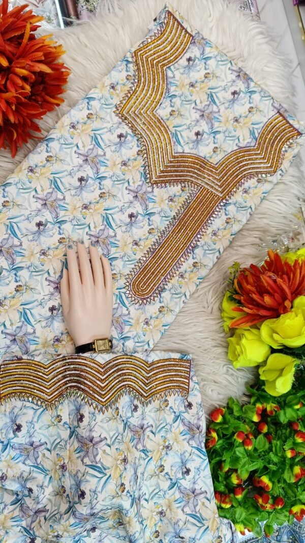 مخاوير ناعمة للبيت و لرمضان حرير إيطالي ذهبي